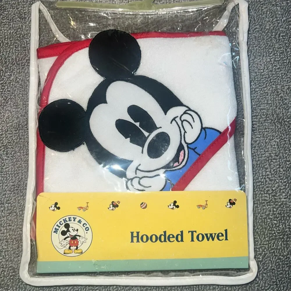 Mickey & Co 1998 vintage white Mickey Mouse Bath hooded baby/toddler towel NEW